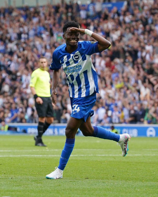 Adingra marca el primero del Brighton contra el Liverpool