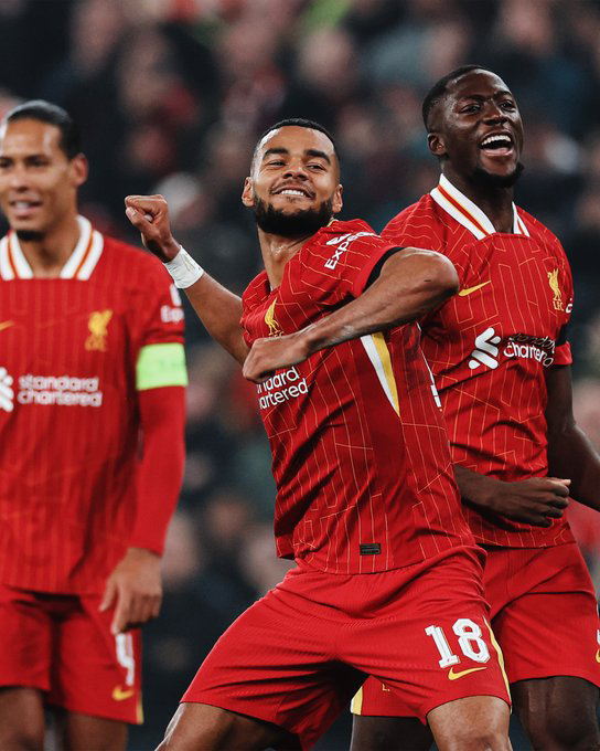 Cody abre el marcador entre Liverpool vs Bayer Champions league