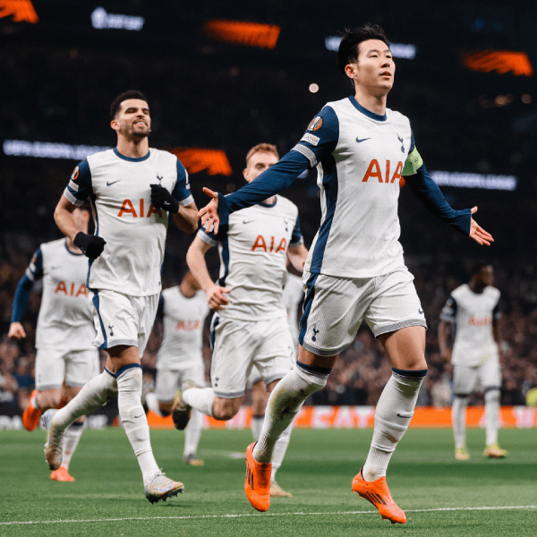 Heung-Min Son marca gol contra la Roma en Europa League