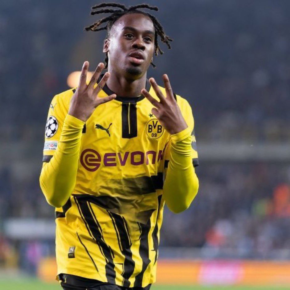 gol de Gittens, tras una gran asistencia de Malen