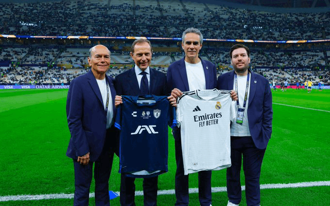 Directivas del Real Madrid y Pachuca previo al encuentro por la Final de la Copa Intercontinental 2024
