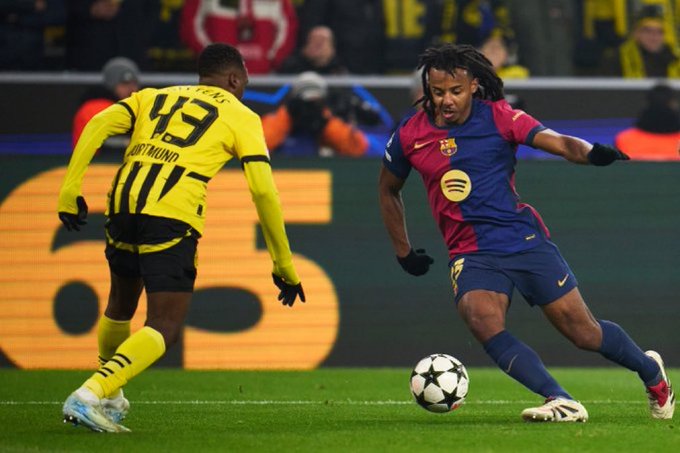 Partido muy parejo en la primera mitad donde el Dortmund como el Barcelona han creado ocasiones de gol