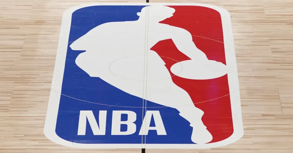Traspasos y Plantillas NBA 2025: Temporada 2024 - 2025 NBA MasterBets365.com
