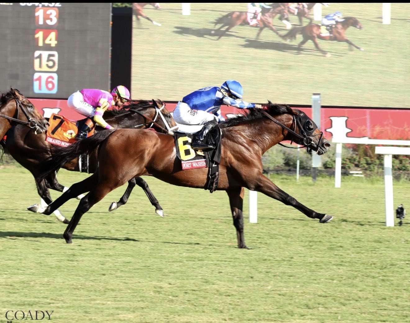 HOf4ca4XYAASbBZ